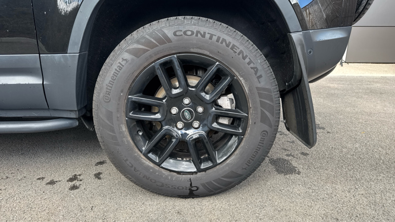 Land Rover Defender 3.0 D250 S 90 3dr Auto Diesel Estate